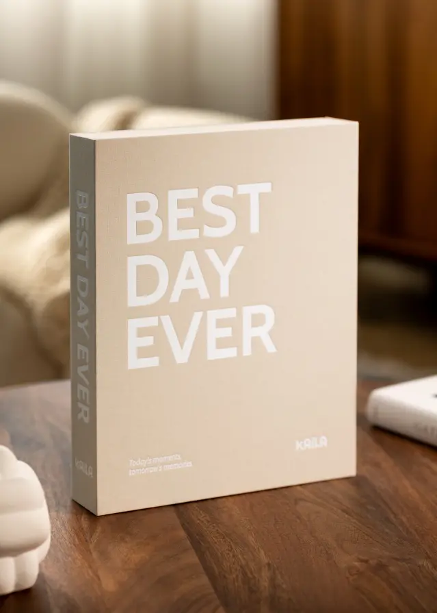 KAILA BEST DAY EVER Creme - Coffee Table Photo Album (60 Pagine nere)