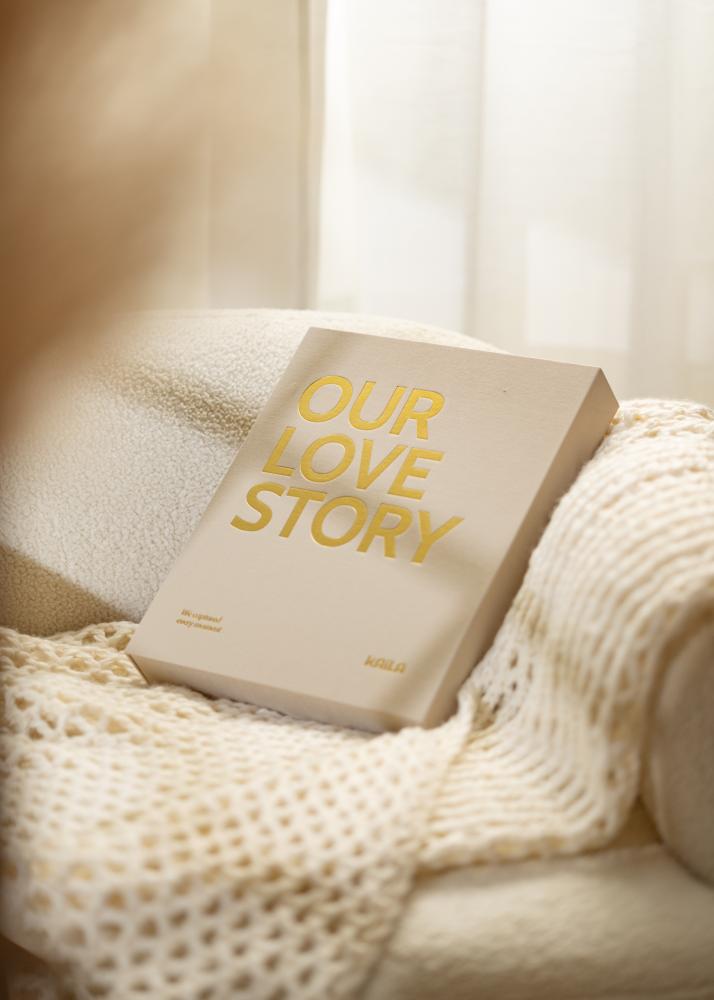 KAILA OUR LOVE Story Crema - Coffee Table Photo Album (60 Pagine nere)