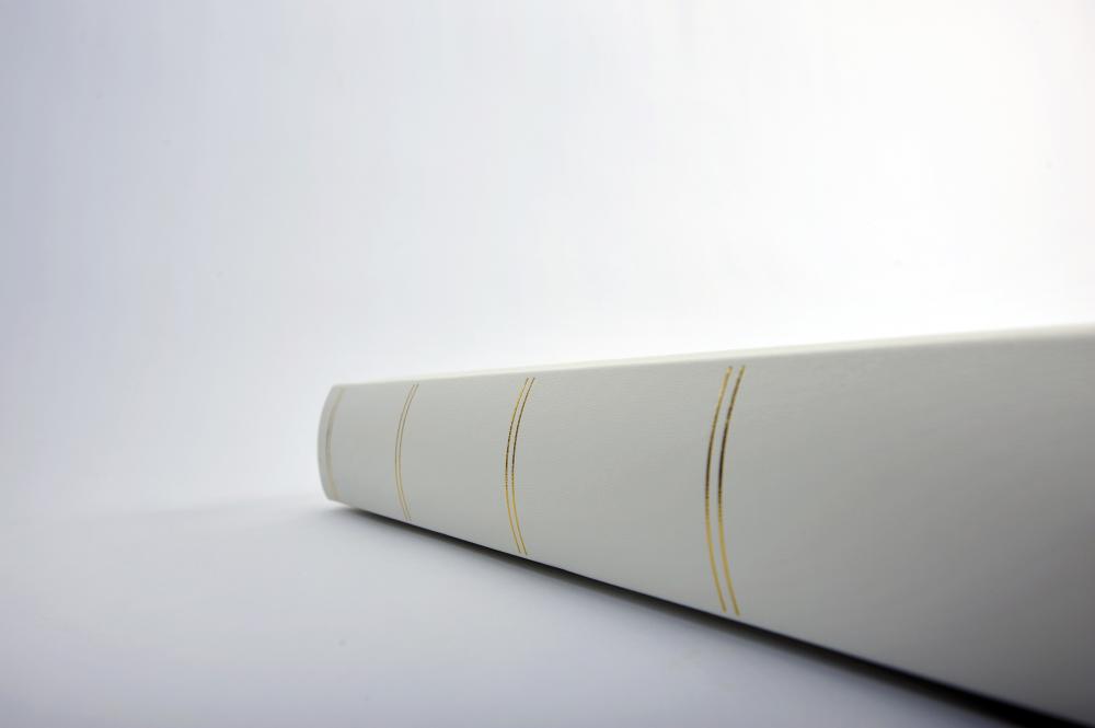 Monza Album Classic Bianco - 34x33 cm (60 Pagine bianche / 30 fogli)